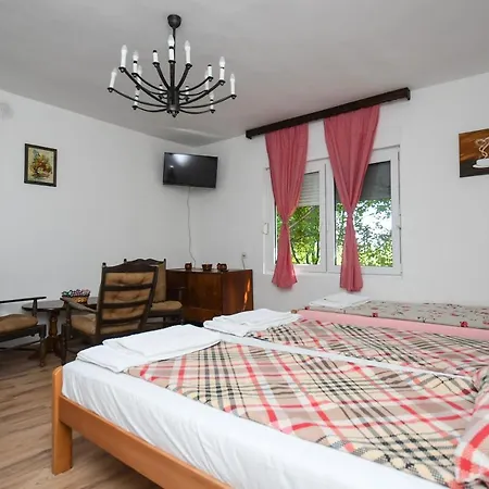 Seoska Kuca Stojanovic *