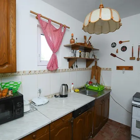 Seoska Kuca Stojanovic * Kladovo